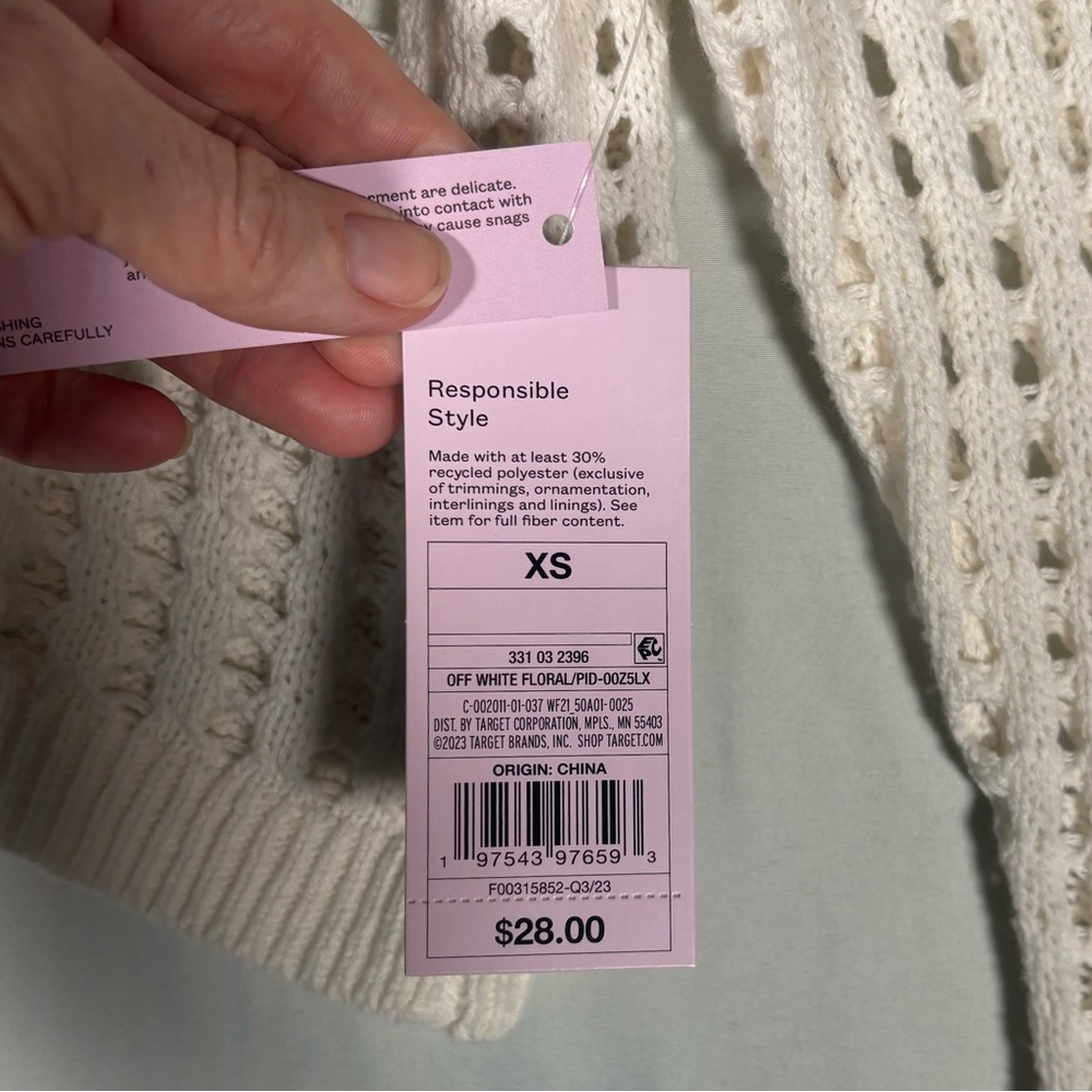 Wild Fable Cropped Open Knit Sweater w Floral Appliqués XS NWT - Picture 6 of 7